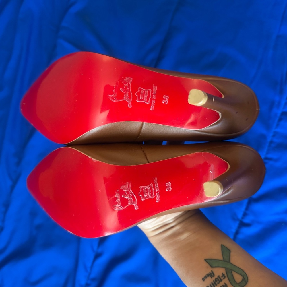 Christian Louboutin Brown Heels with Signature Red Soles - Picture 8 of 13
